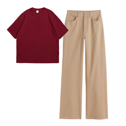 Maroon Oversize Tee With Jeans